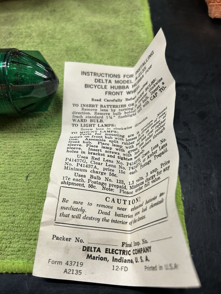 NOS VINTAGE DELTA BICYCLE FRONT HUB LIGHTS A2135 IN ORIGINAL BOX eBay