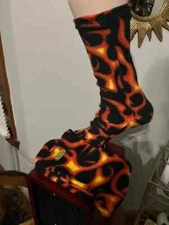 Fleece socks flame design sizes 5-14 mens/womens unisex "Toasti Socks"