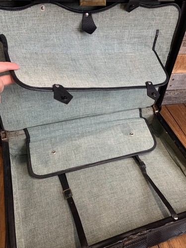 Vintage 1920s Black Leather Suitcase Travel Train Case Luggage Straps Antique - Picture 16 of 21