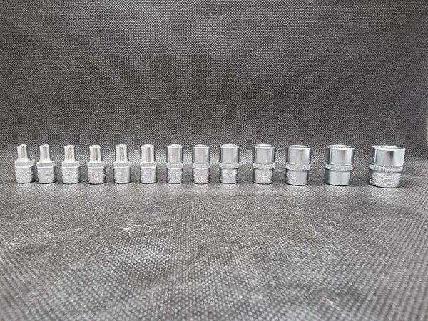 "Gedore Red 13-Tlg SteckschlüSsel EinsäTze Set 1/4\" Zoll Nusssatz 4 - 14 Mm NüSse"-image