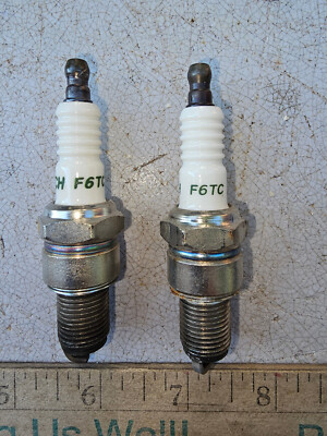 24PP04 BRIGGS & STRATTON CR950 PARTS: PAIR OF USED SPARK PLUGS, TORCH F6TC, GC