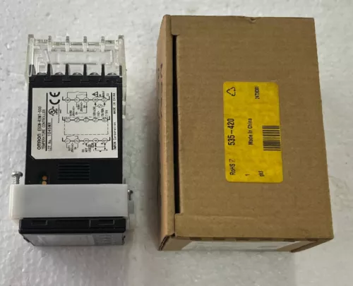 Omron E5CN-R2MT-500 Temperature Controller 100-240V