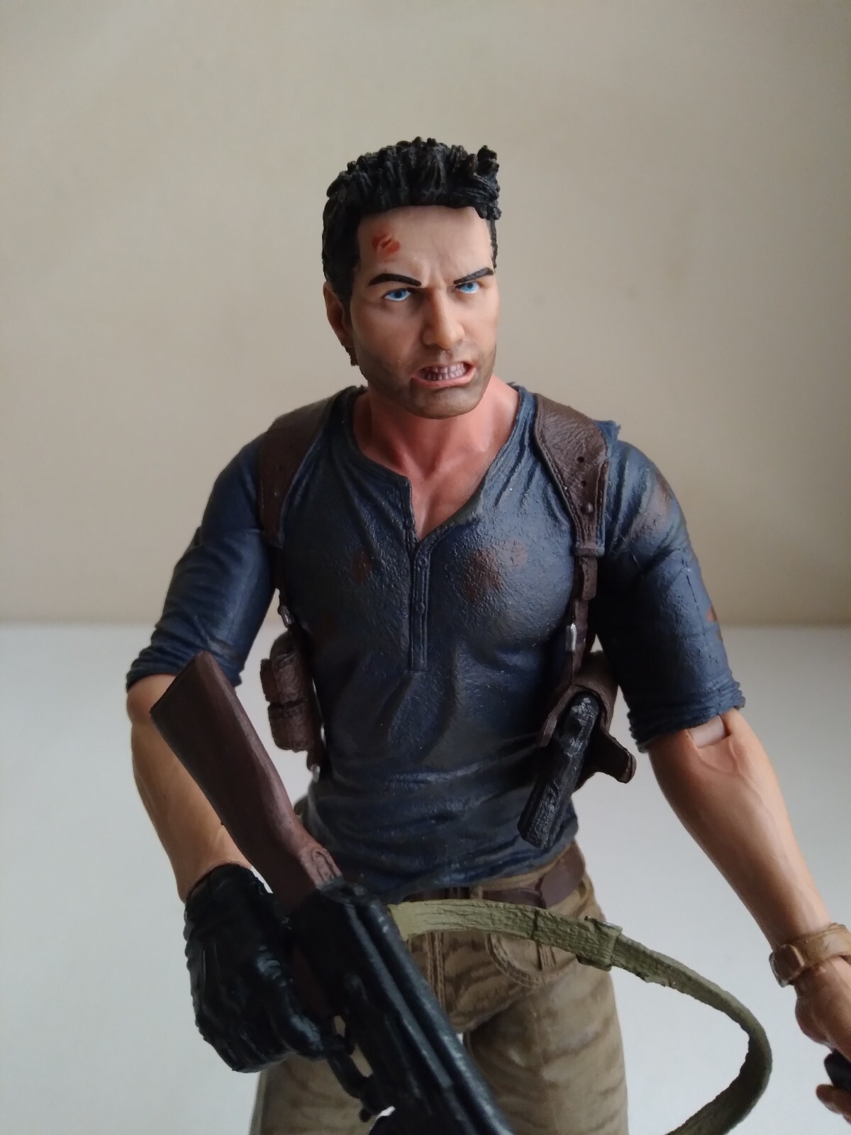 Figure Action Boneco Nathan Drake Uncharted 4 Neca