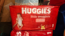 Huggies Little Snugglers Size 1 Diapers, Up to 14 lb, 32 Count