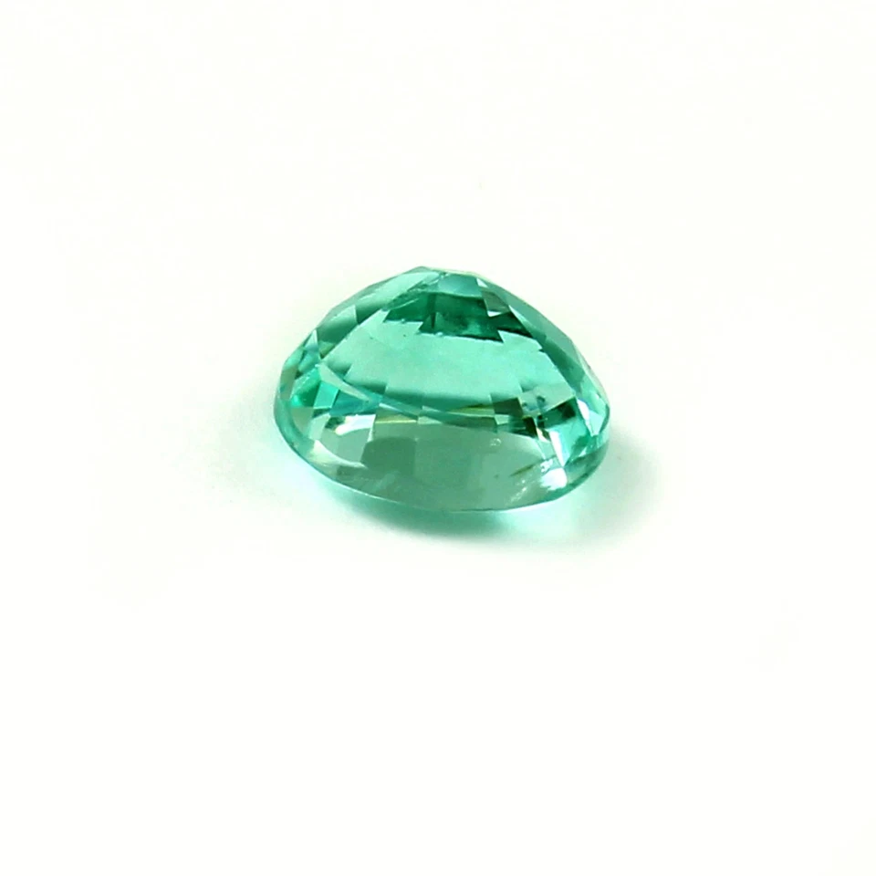 Lab Grown Colombian Hydrothermal Emerald Faceted Loose Gemstone Oval Cut - Image 4 of 4