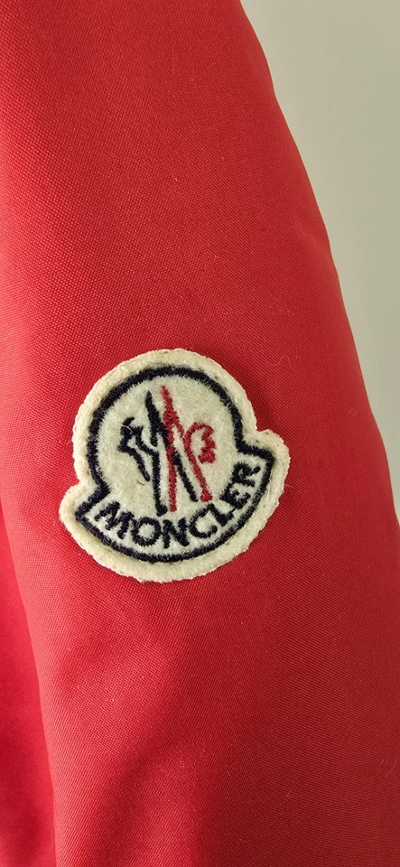 Vintage Moncler Girls 12y Fur Padded Jacket - Image 2 of 4