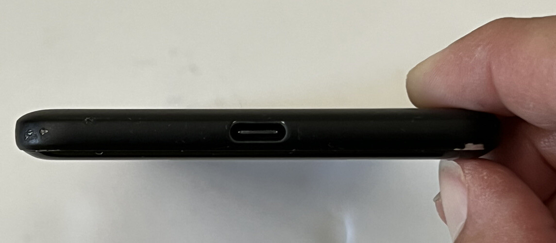 Google Pixel 2 XL | 64 GB |. SHIPS SAME DAY!