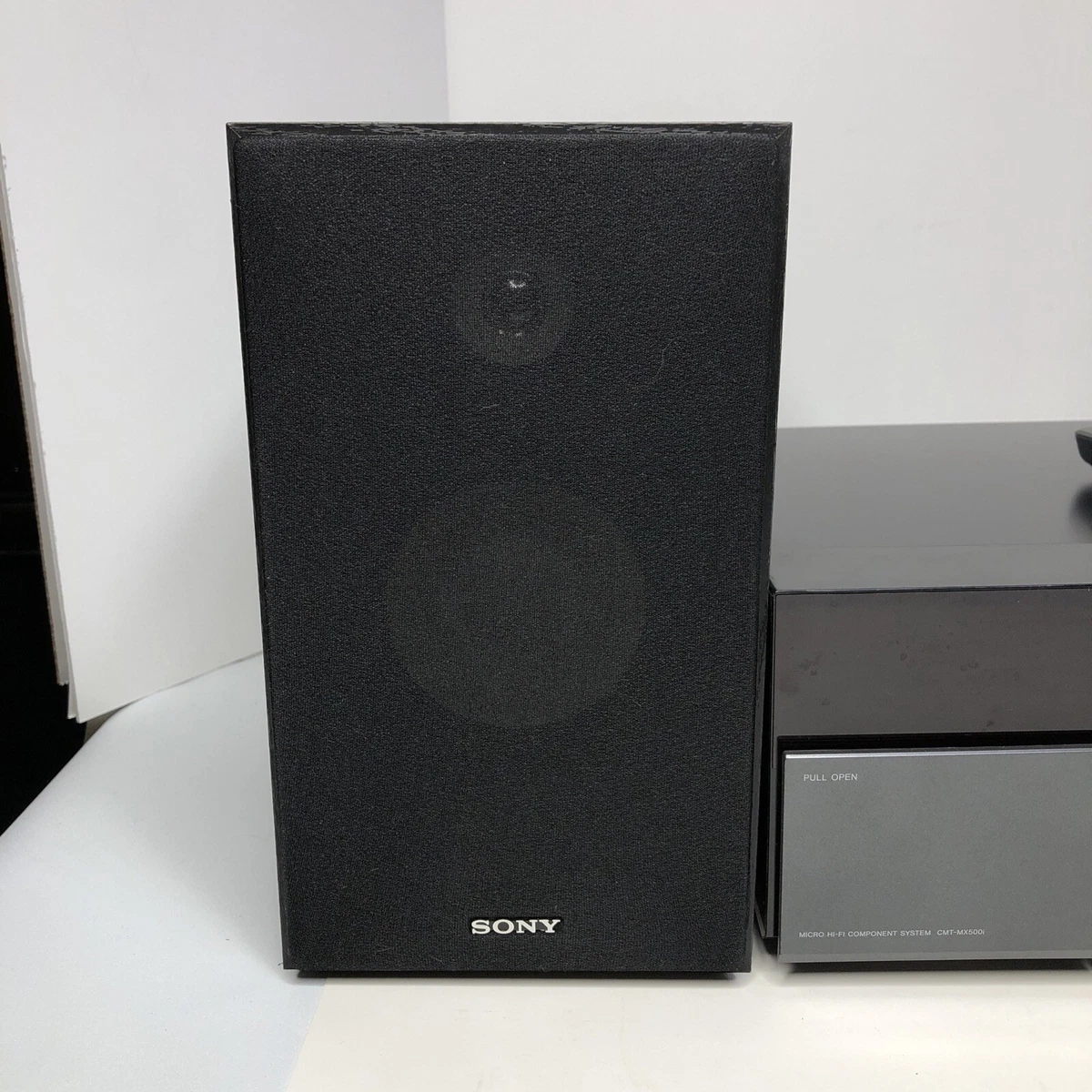 Sony CMT MX500i Micro Hi Fi Stereo System Speakers CD Player ipod Dock w Remote
