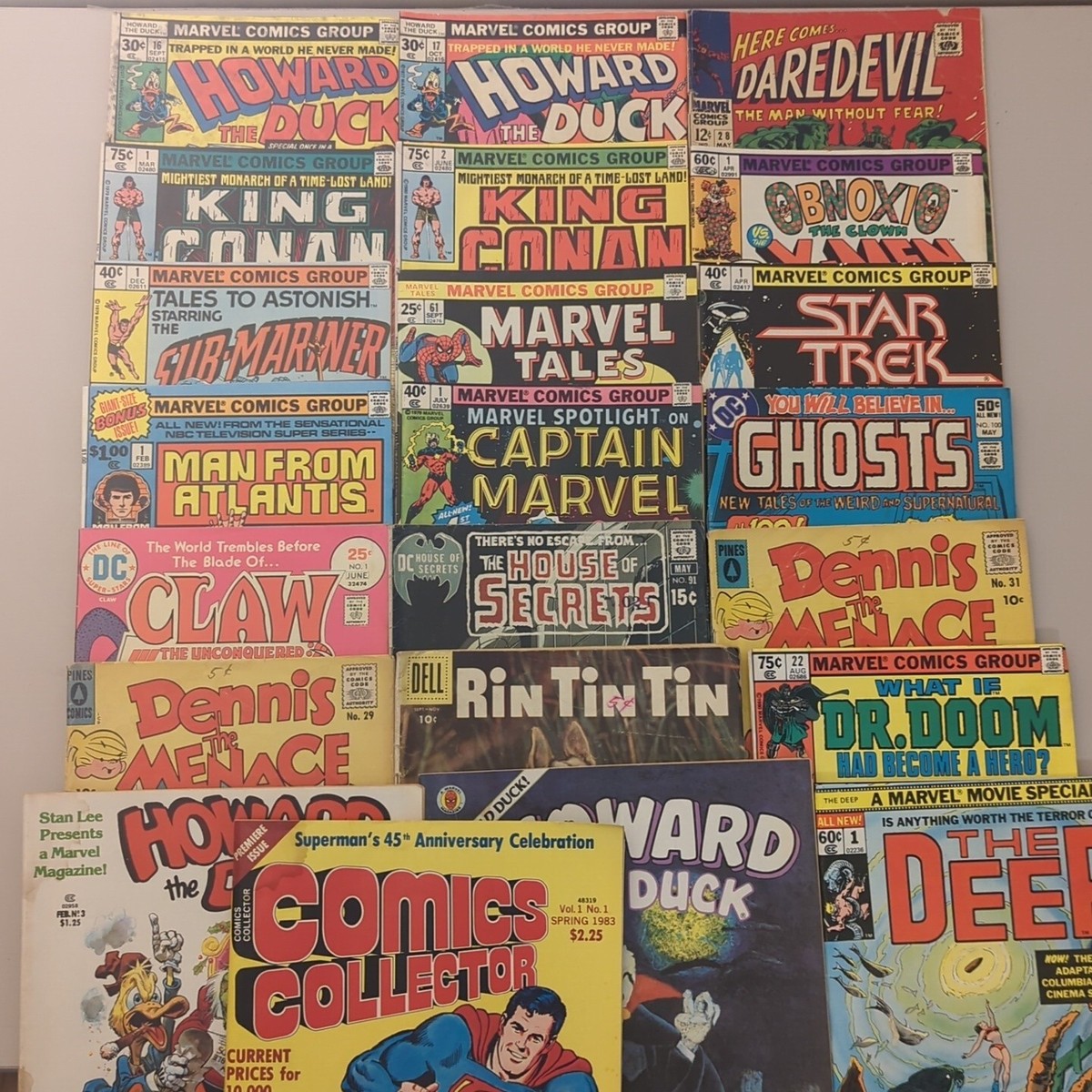 Lot Of 22 Vintage Comic Books. Marvel & DC. Howard The Duck, The