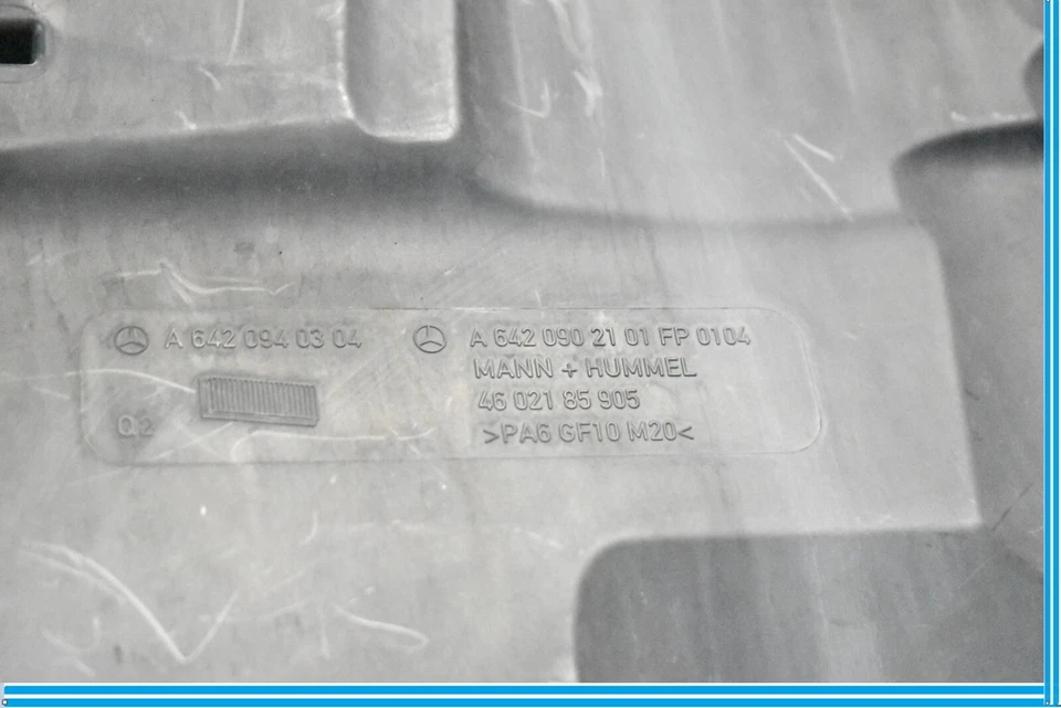 梅赛德斯 X164 GL350 R350 S350 Bluetec 柴油进气过滤器盒左侧原始设备制造商 — 第 4/4 张图片