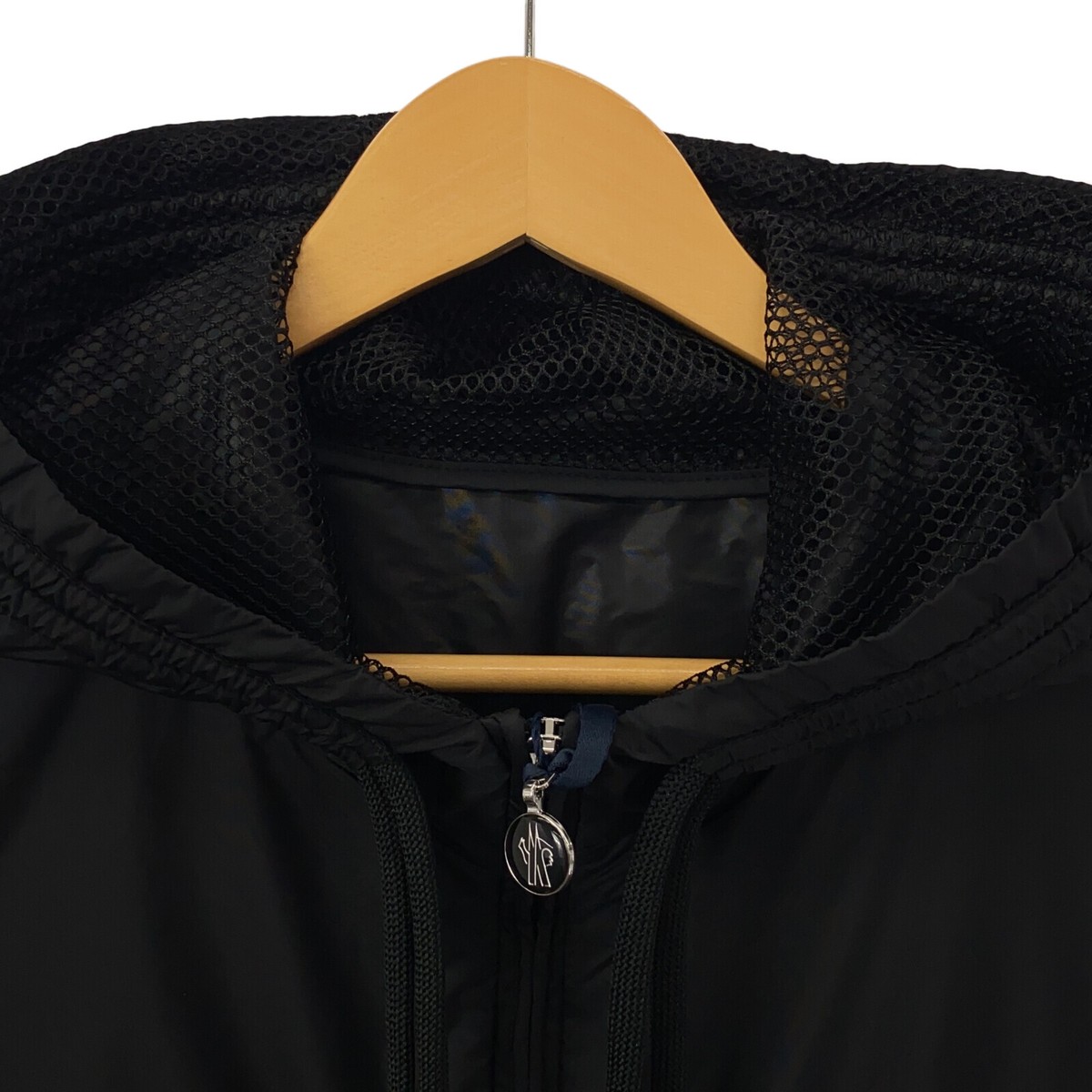 MONCLER Nylon jacket with hood 1A001015968E9992 Black NEW MONCLER Nylon jacket with hood 1A001015968E9992 Black NEW