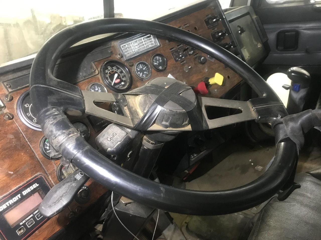 Peterbilt 379 Steering Column Used eBay