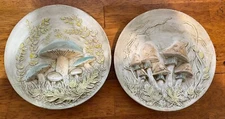 Mushroom 3D Vintage Plate Wall Hanging Byron Molds 1970s Hand Painted 7" Chipped