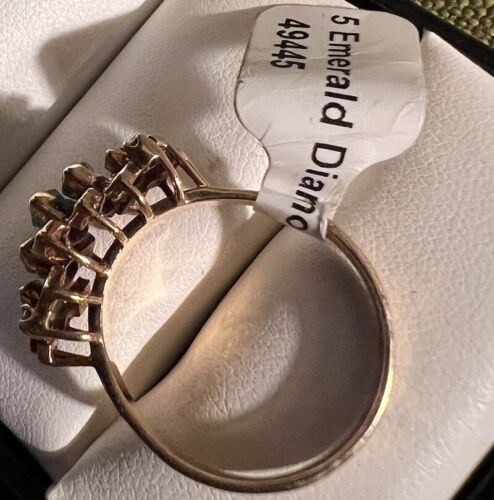 14k Yellow Gold Estate Emerald & Diamond Ring Size 7 - Picture 4 of 5