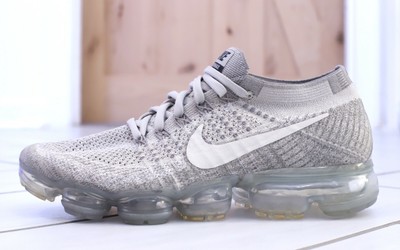 womens vapormax pure platinum