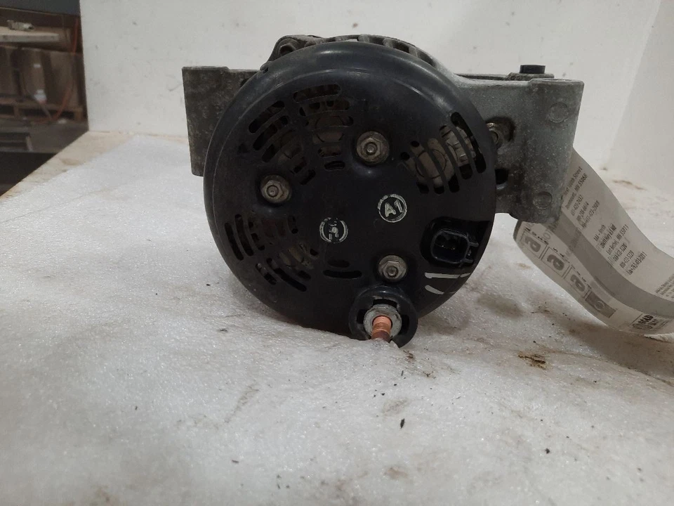 Alternator 2015 Durango Sku#4273236 - Image 3 of 4