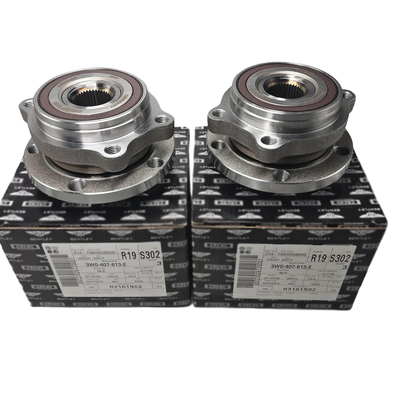 Bentley Continental GT 2004 Hub bearing assemblies Set P/N 3W0407613E
