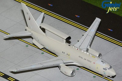 1:200 Gemini Jets Royal Air Force E-7 Wedgetail AEW1 (B737 AEW1) WT001