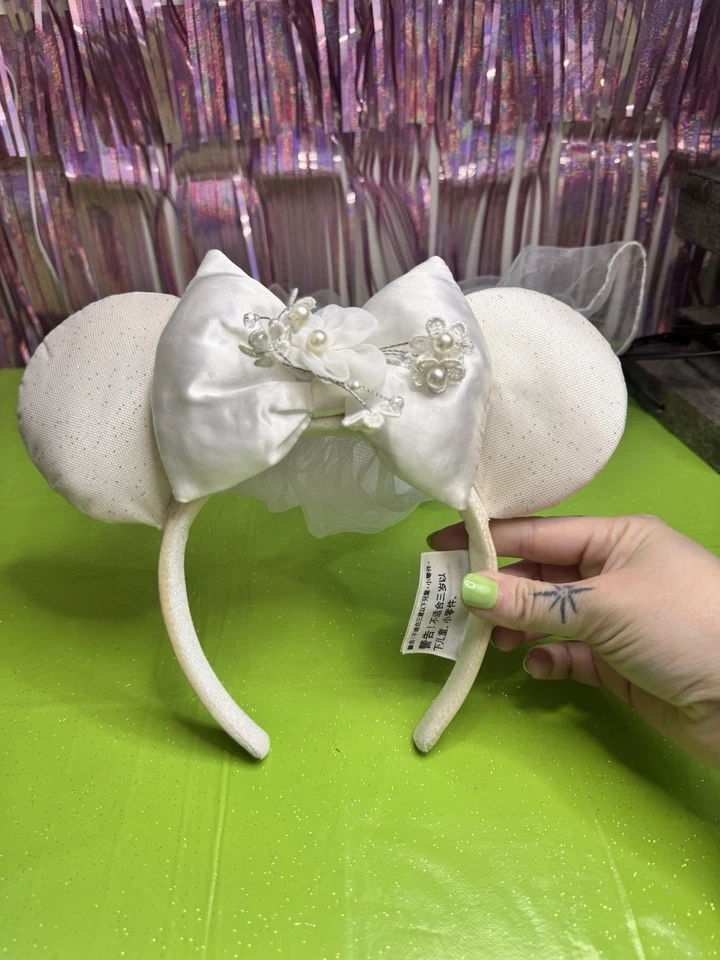 Diadema velo lazo orejas de novia lentejuelas Minnie Mouse de los parques de Disney boda Foto 2 de 4