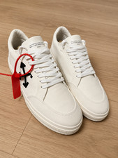 Off-White VULC LOW Sneaker