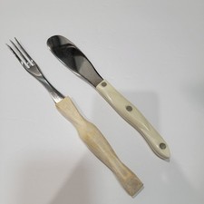 Cutco 1768 1726 White Pearl Handle Serrated Spatula and Turning Carving Fork