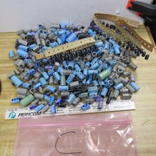 CAPACITOR ELECTROLYTIC Large Assortment 470uF 1000uF etc LOT AS PICTURED C