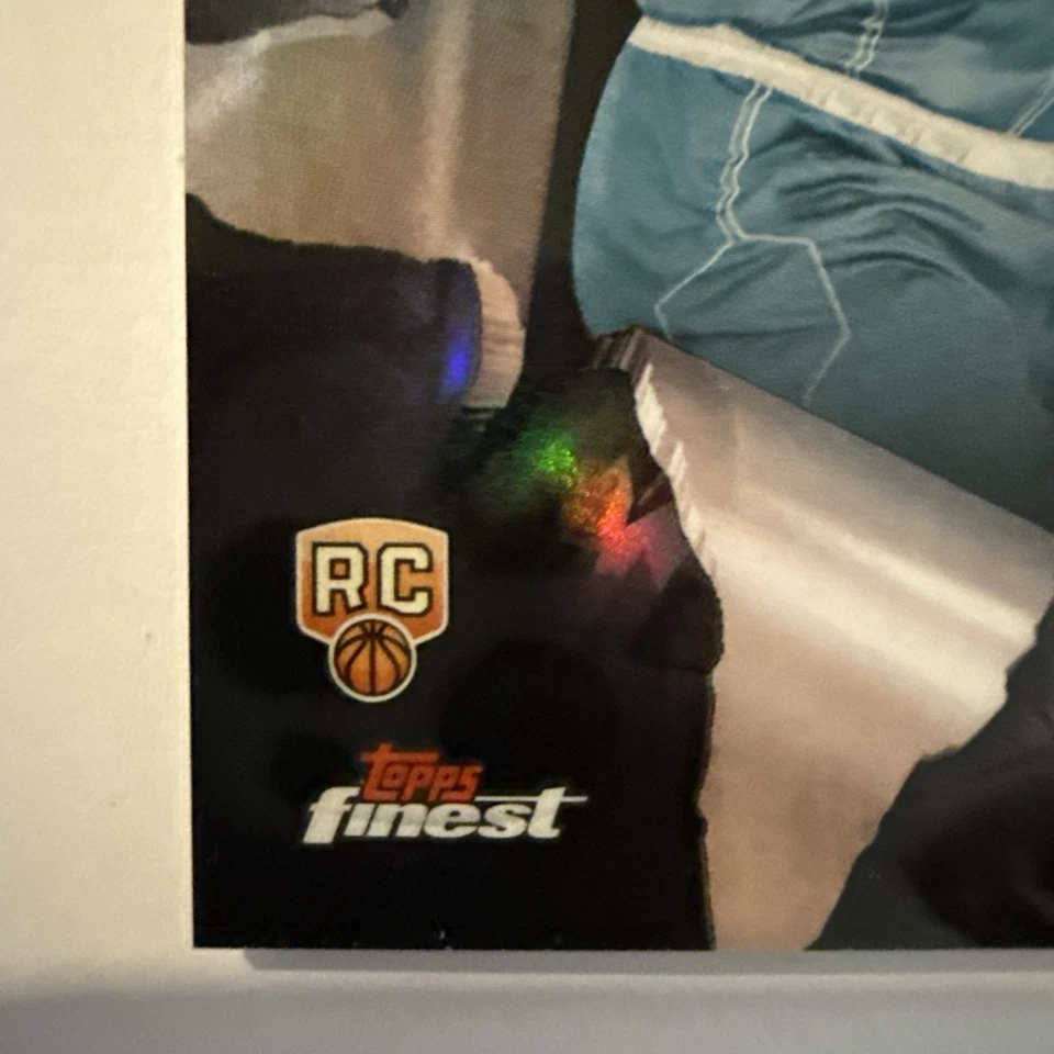 2023-24 Finest Amari Bailey Debut Black Refractor #D28 Rookie RC /25 - Image 3 of 4