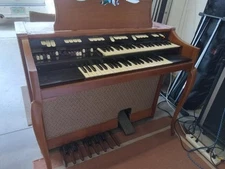 Hammond Tube and Tonewheel Organ Model M103
