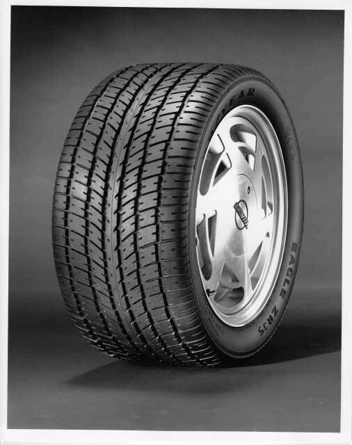 1990 Goodyear ZR35 Gatorback Tires Press Photo & Release 0506 ZR1
