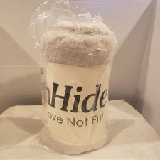 UnHide Lil' Marshmallow 50x60 inch Faux Fur Blanket -  Beige Bear Beigebear New