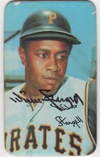 1970 Topps Super Willie Stargell Signed Autograph #19 Baseball Card