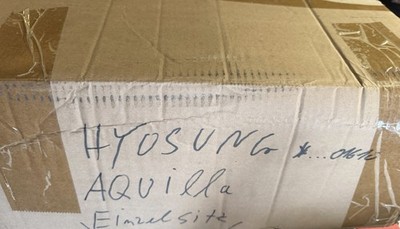HYOSUNG GV 125 S AQUILA 2019-2021 Sitz Vorne????