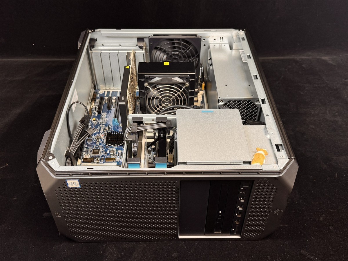 HP Z4 G4 WORKSTATION 1x XEON W-2133 6 CORE 3.6GHz 32GB P2000 1x