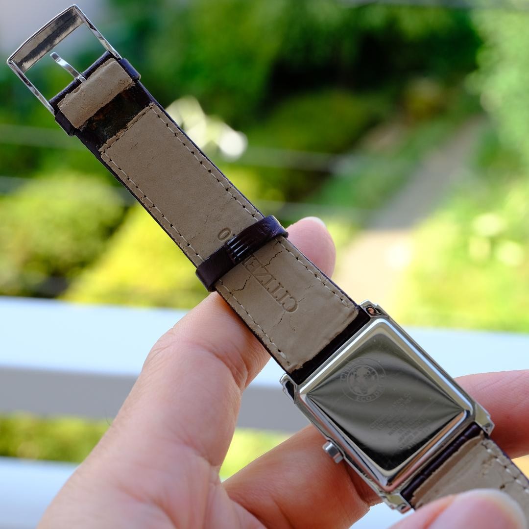 Citizen Tank Eco Drive Rectangular Wristwatch Tim… - image 9