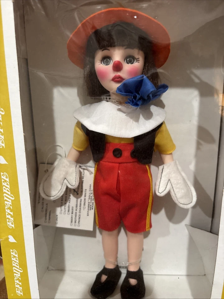 1981 El maravilloso mundo de muñecas Effanbee libro de cuentos coleccionable Pinocho nuevo Foto 3 de 4