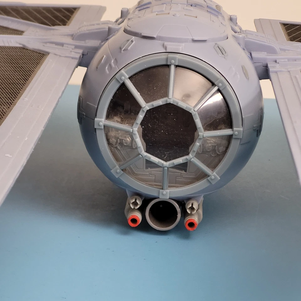 Hasbro Star Wars Rogue One TIE Striker Imperial Tie Fighter 2016 Foto 4 de 4