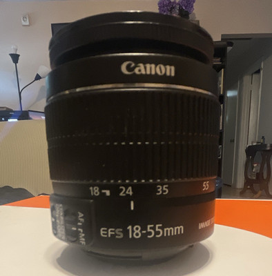Canon EF-S 18-55mm f/3.5-5.6 IS Zoom Lens Canon EF-S Mount 58mm
