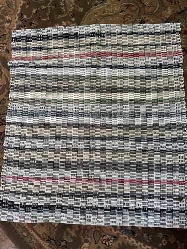 NEW Hand Loomed Rag Rug Square 32x29" Farmhouse Cottage COTTON handcrafted - Picture 2 of 5