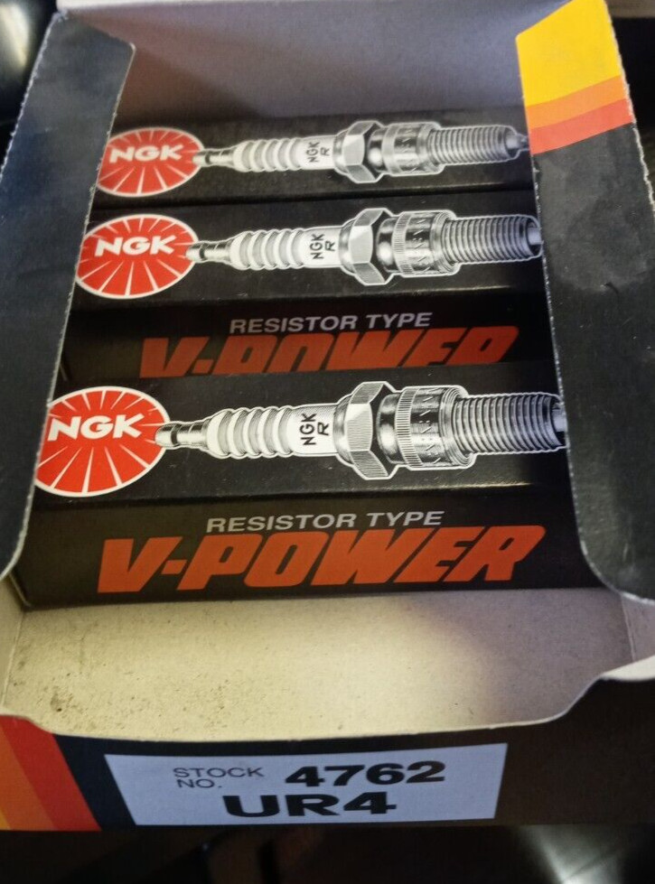 NGK UR4 Spark Plug Pack of 4