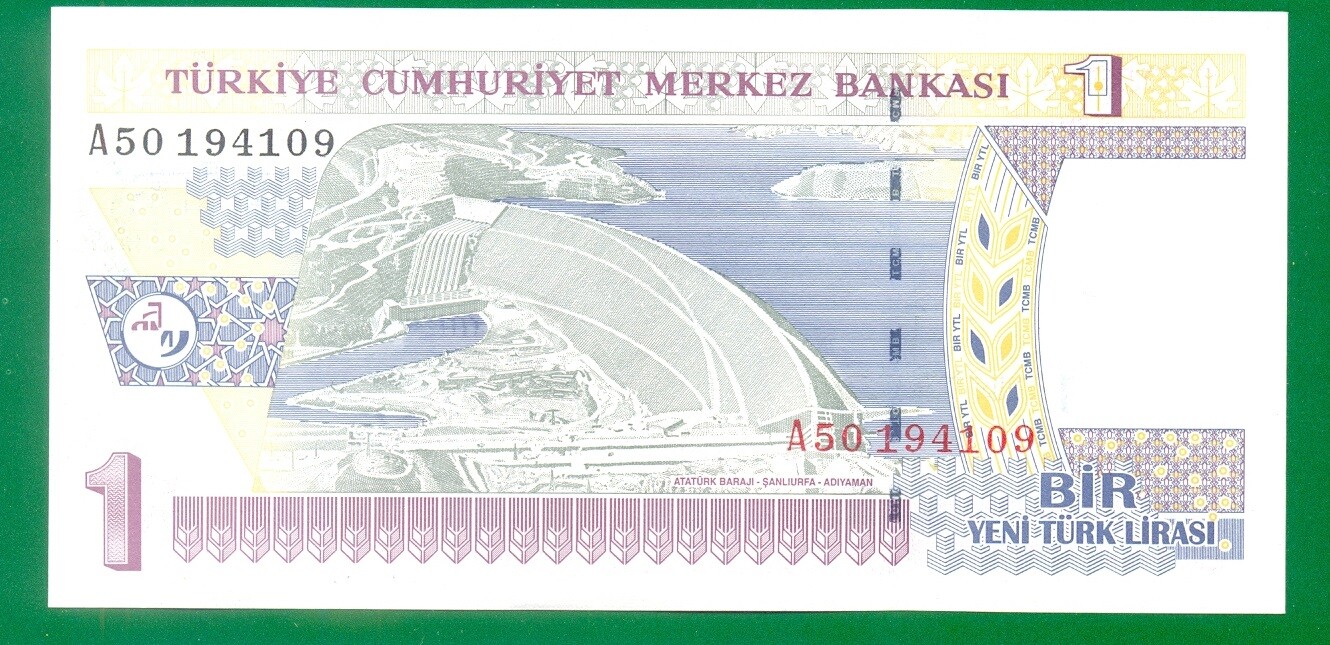 Foto 2 di 2