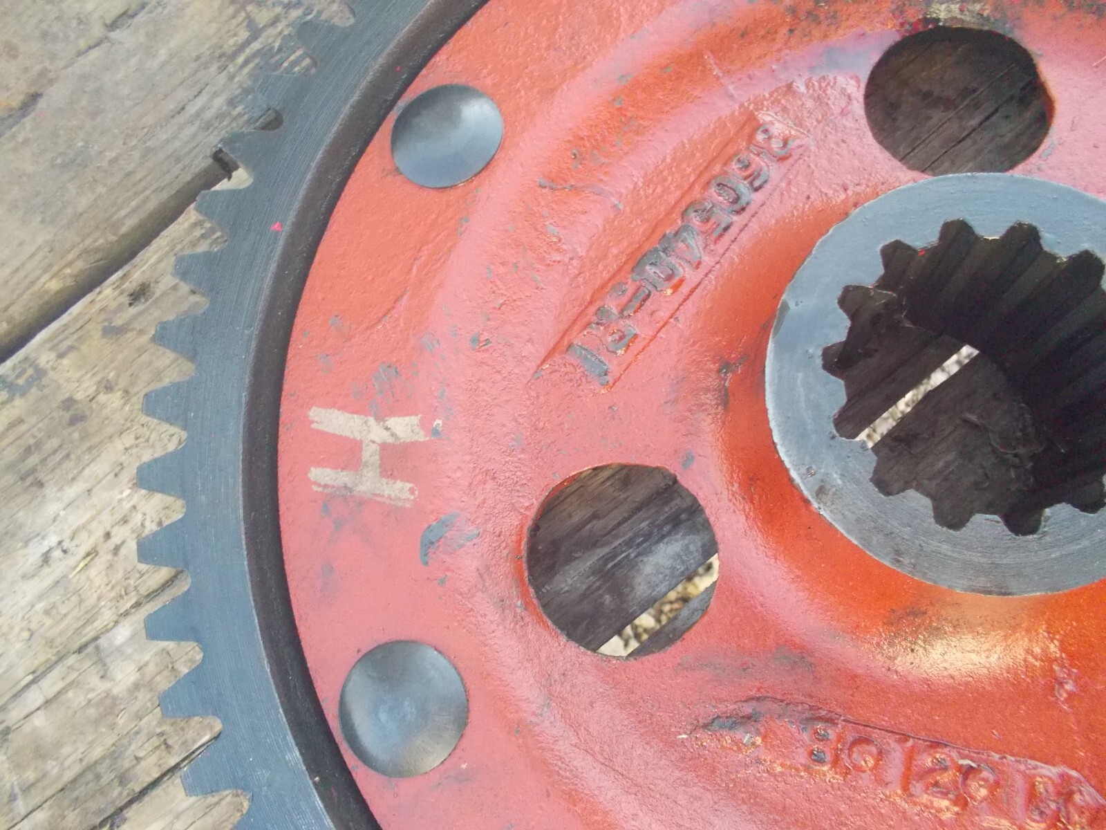 Farmall IH 300 350 RC Tractor main drive axle axel bowl gear 360540R1 eBay