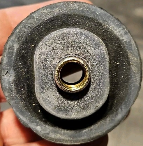 Genuine Ford F8AZ 5400396 EB Insulator OEM F8AZ-5400396-EB **NEW** FAST SHIPPING - Bild 3 von 4