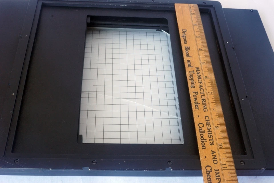 Cambo Legend 8 x 10 Slide Reducing Back to 4.5 x 8" Dividing Back Barely Used - Image 4 of 4