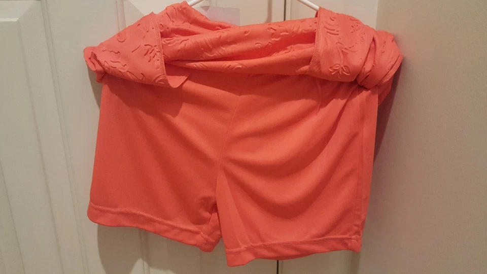 Новый с Ярлыками Monterey клуб выбитый эластичной гольф теннис шорты Sz S коралл -- розничной $57 - Изображение 4 из 4