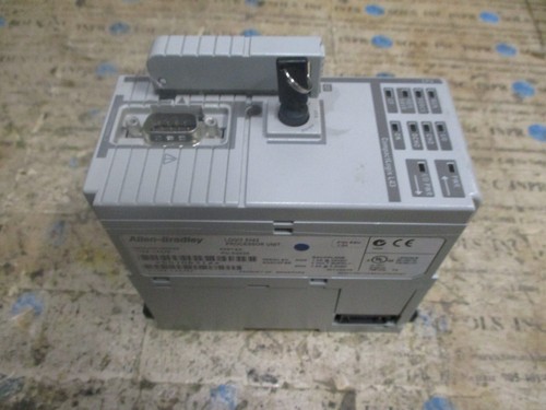 Unidad de procesador Allen Bradley 1768-L43/B Logix 5343 Ser B F/W Rev 1.04 *Probado* - Imagen 2 de 5
