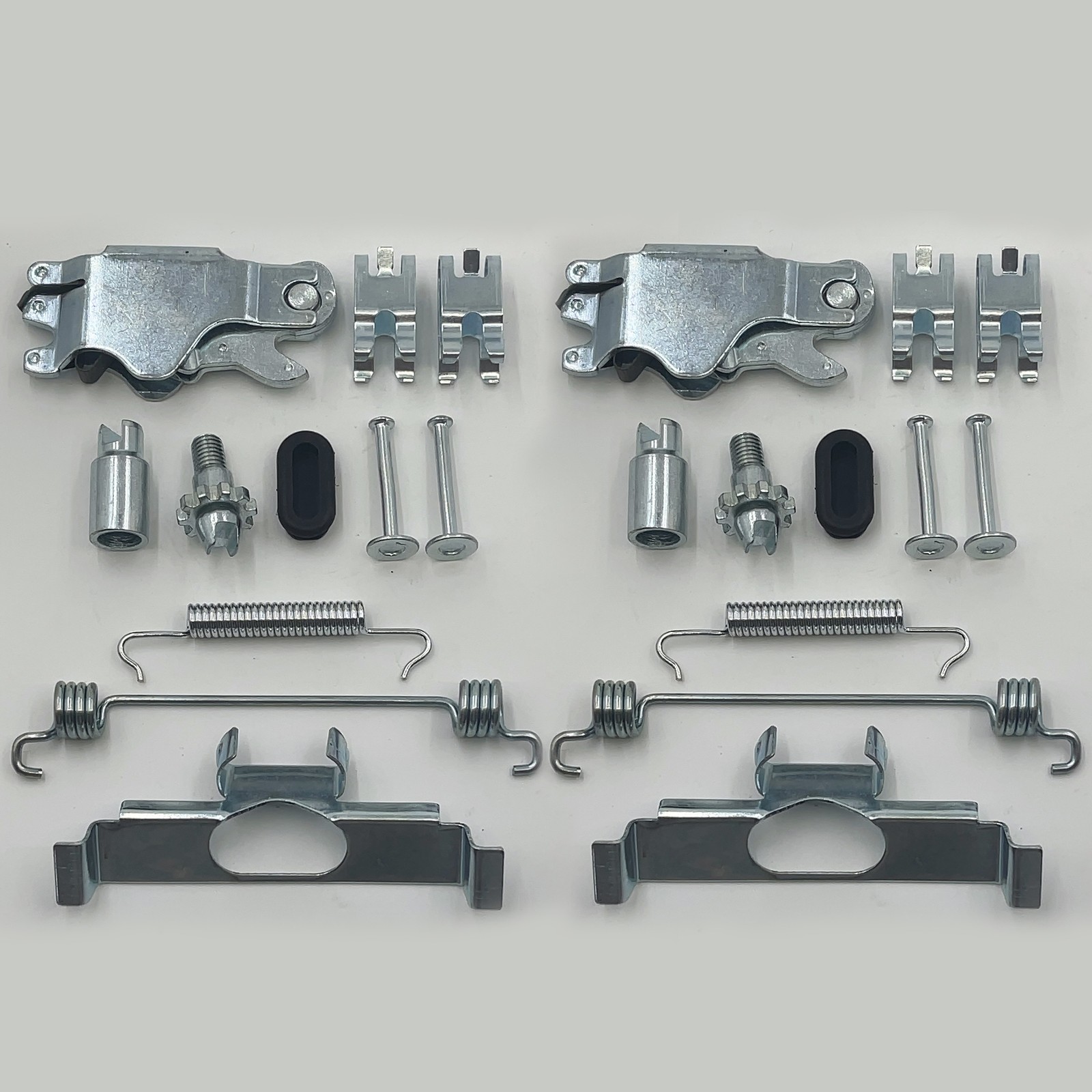 Emergency Brake Shoes w/ Hardware For Maserati Ghibli Quattroporte