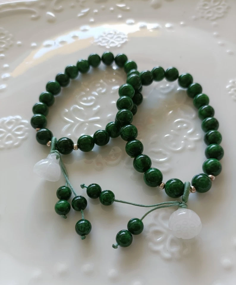 Sehr Schöne Armband aus natürlichem Jaspis mit Lotusanhänger aus weißer Jade - Bild 2 von 4