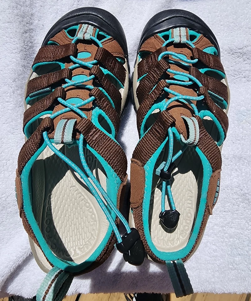 Keen Newport Womens 8.5 Brown and Turquoise Sandals  - Image 2 of 4