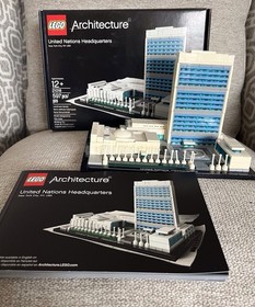 LEGO Architecture United Nations HQ 21018 Set Box Manual 597pcs 12+
