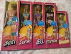 Sun loving Malibu Barbie, Ken, Skipper, PJ and Christie. COMPLETE SET.